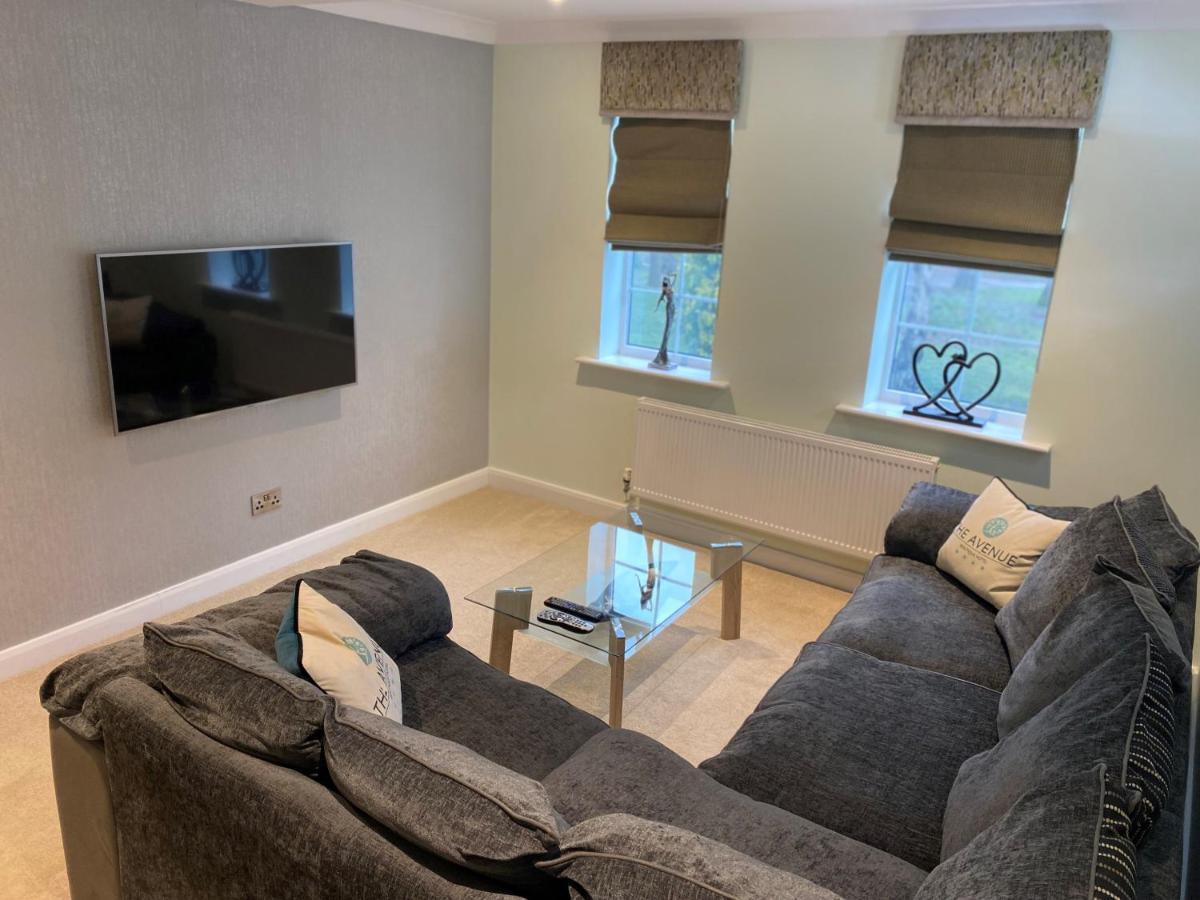 The Avenue Hotel Ltd Клитеро Екстериор снимка